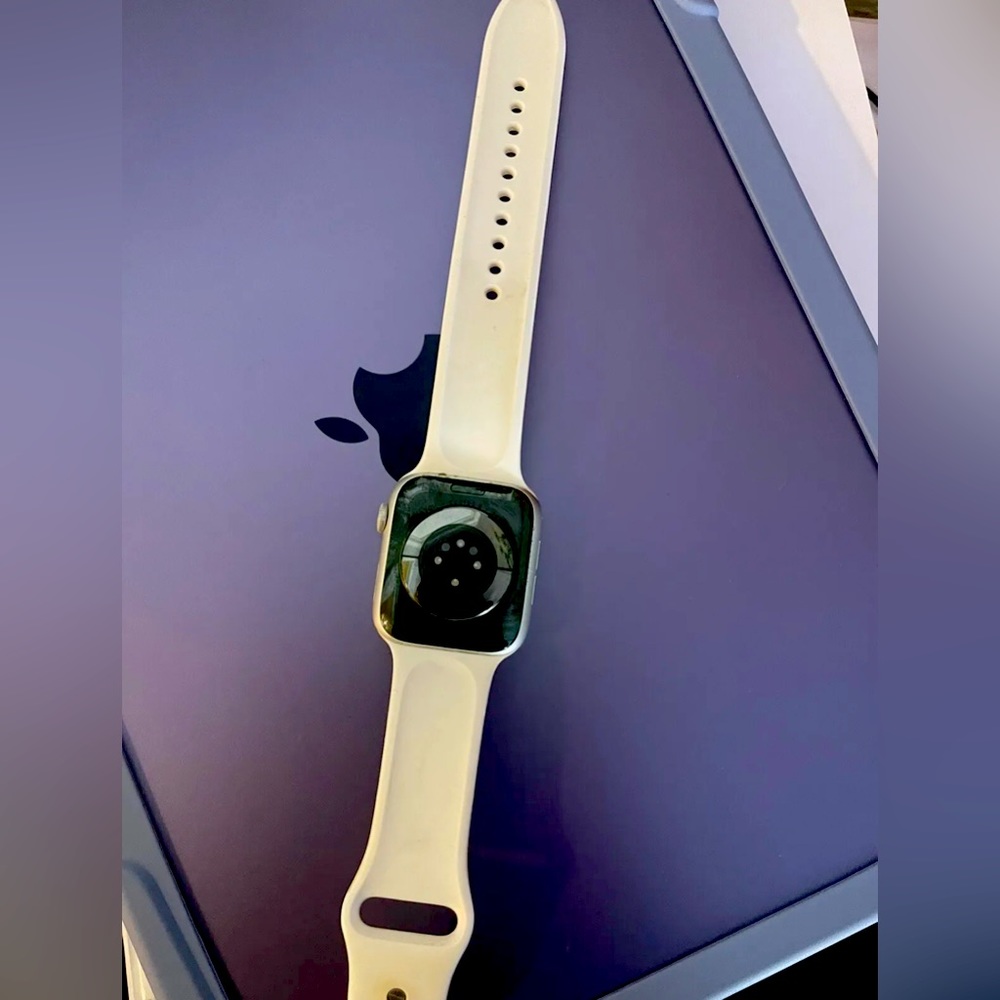 Apple Watch Series 6 44mm.